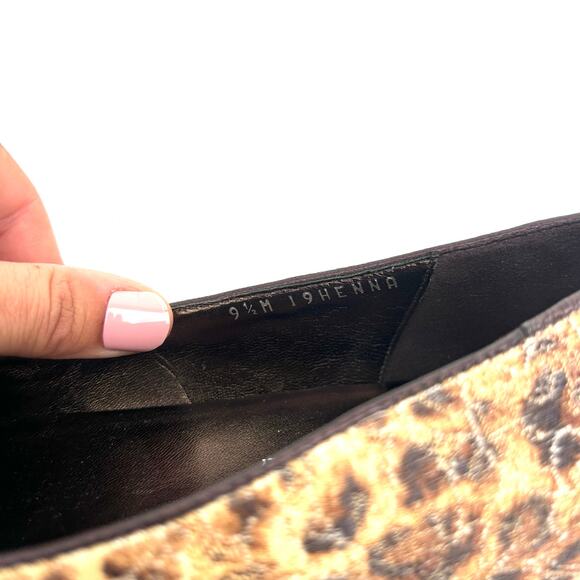 Donald J Pliner Henna Leopard Print Tapestry Mary Jane Ballet Flats Size 9.5 - Picture 8 of 9